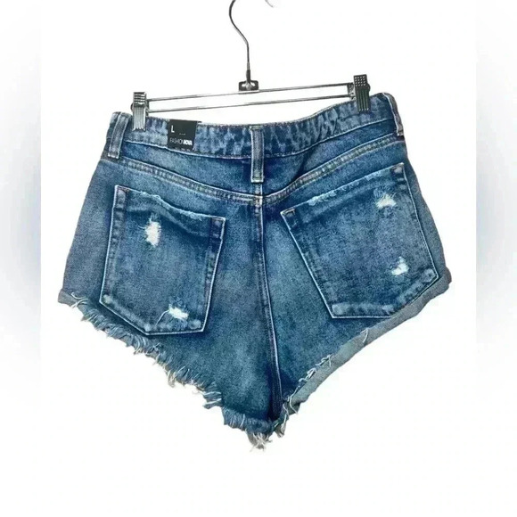 Fashion Nova Cooper Distressed Hi Rise Denim Shorts size Large - Picture 2 of 6
